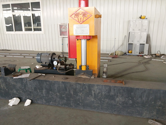 太阳能路灯,灯杆生产设备